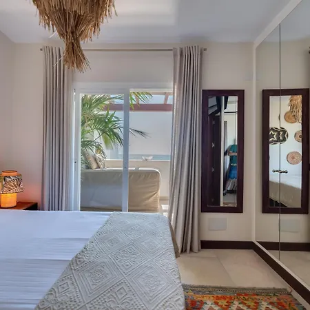 Апартаменти Casa Elegancia - Paradise Марбелья